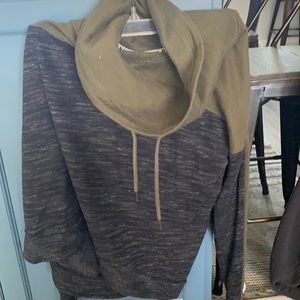 Oversized turtleneck Victoria secret sweatshirt